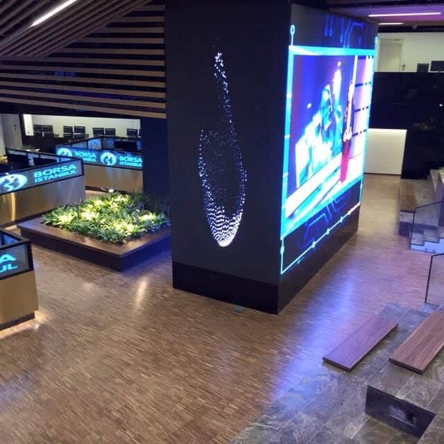 Reinlein-Projekt | Parkettboden Projekt der Börse Istanbul