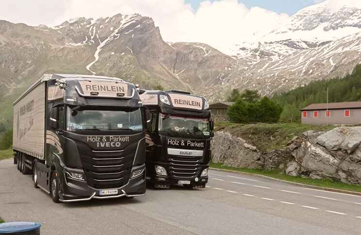 Reinlein Parkett - Zwei Transporter